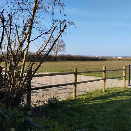 Calme Avec Wifi Et Piscine Partagee En Pleine Nature - Fr-1-410-466 Casa de Férias Conlie