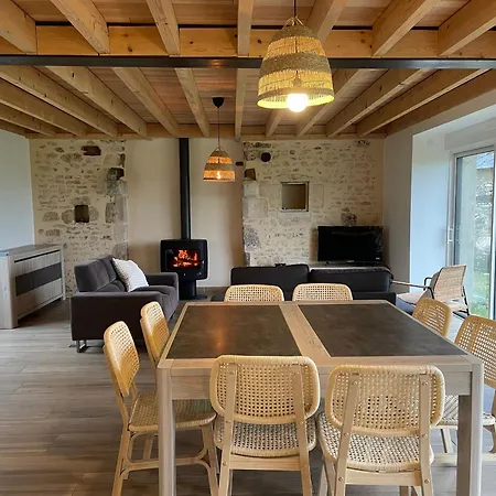 Casa de Férias Calme Avec Wifi Et Piscine Partagee En Pleine Nature - Fr-1-410-466