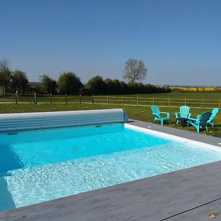 Calme Avec Wifi Et Piscine Partagee En Pleine Nature - Fr-1-410-466 בית נופש